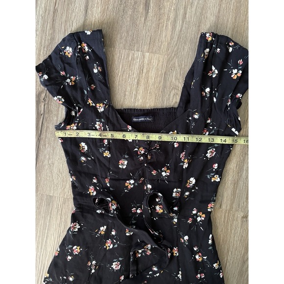 Abercrombie and Fitch Midi Black floral dress Size XS - Picture 3 of 4